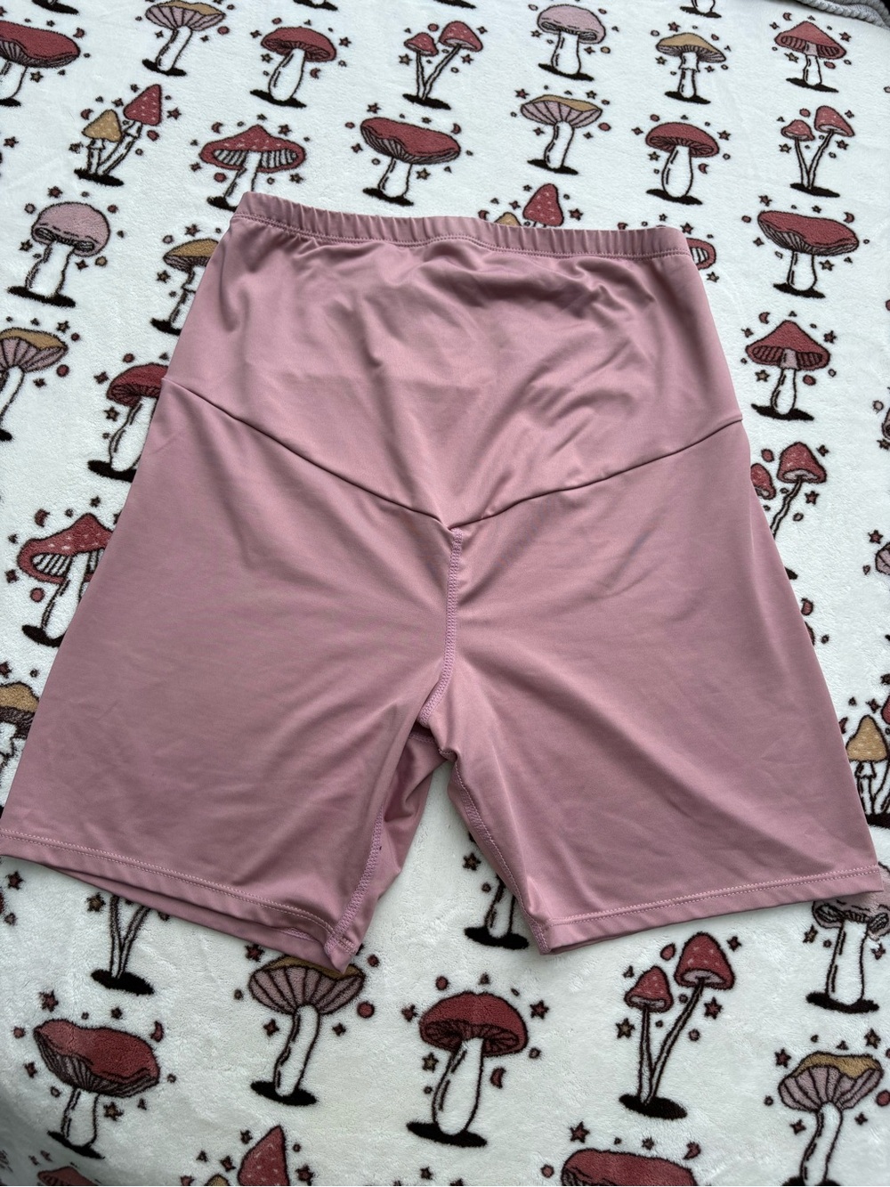 Mauve Maternity Biker Shorts Size Medium